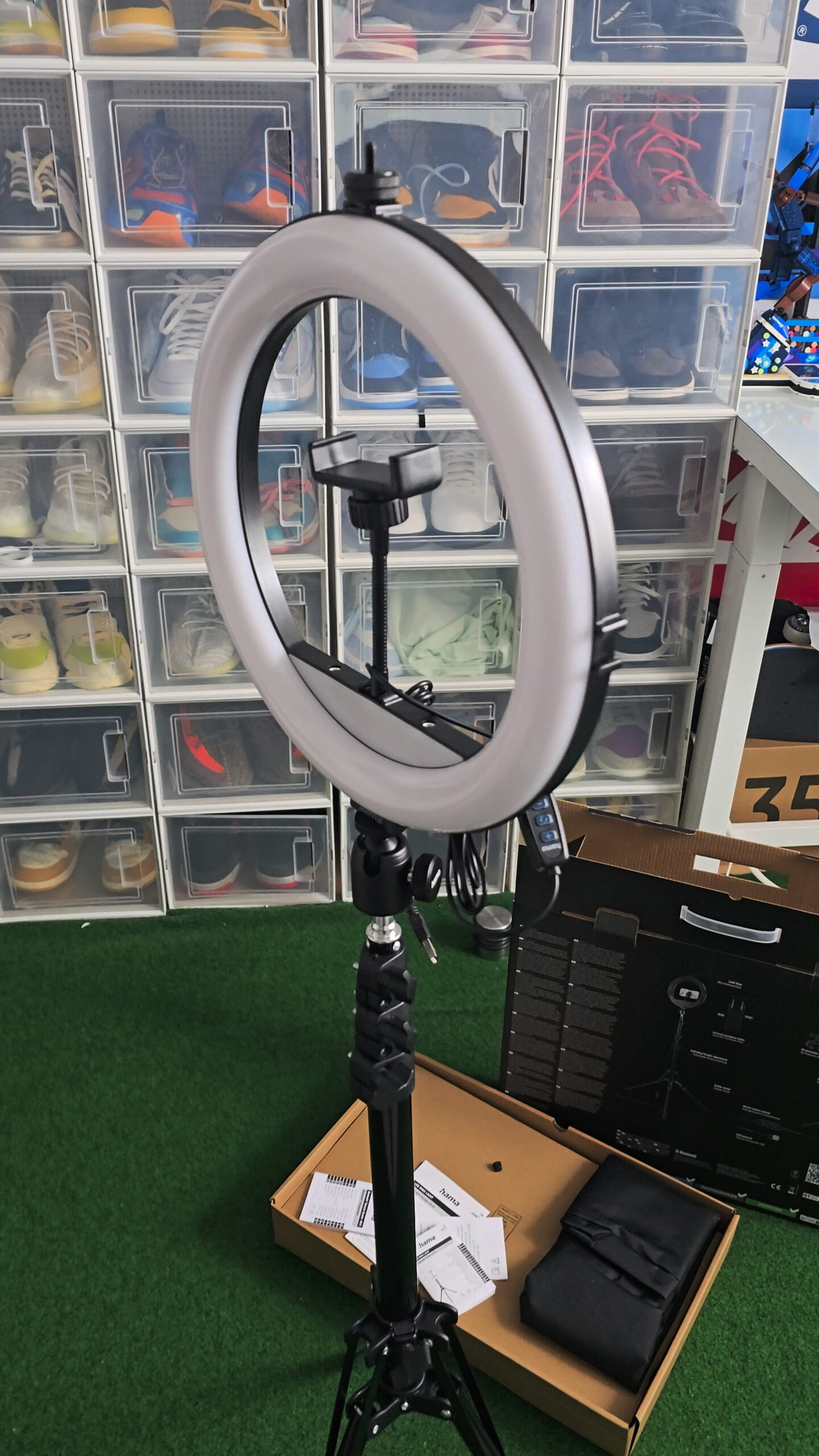 Hama LED-Ringleuchte SpotLight Steady 120 III im Test – Viel Licht für wenig Geld - PlayStationInfo