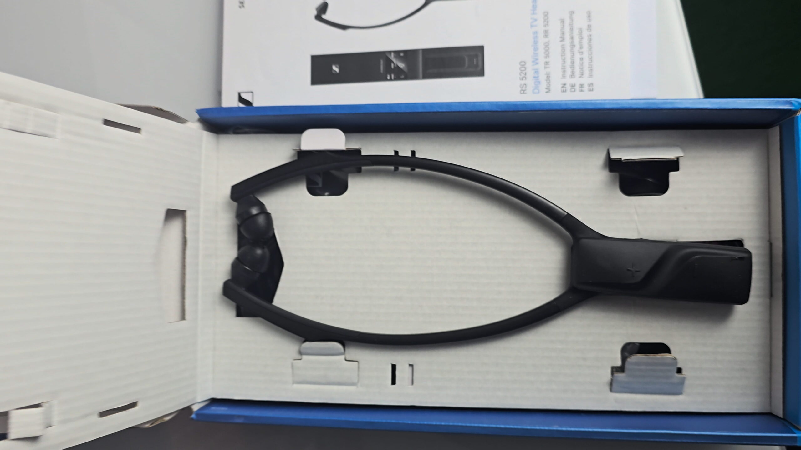 Sennheiser RS 5200 im Test – Die vielleicht angenehmste Lösung für entspanntes Fernsehen - PlayStationInfo