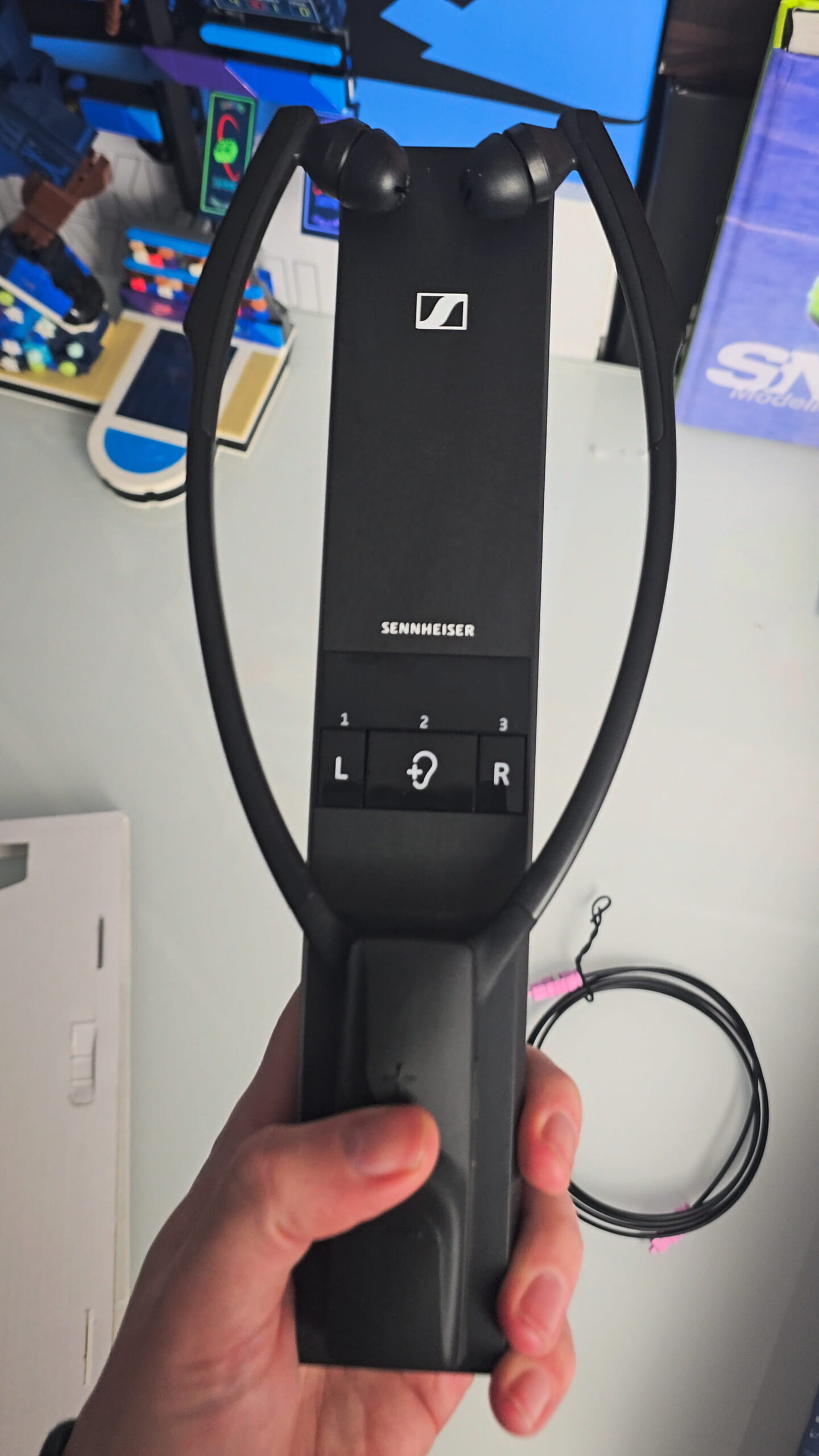 Sennheiser RS 5200 im Test – Die vielleicht angenehmste Lösung für entspanntes Fernsehen - PlayStationInfo