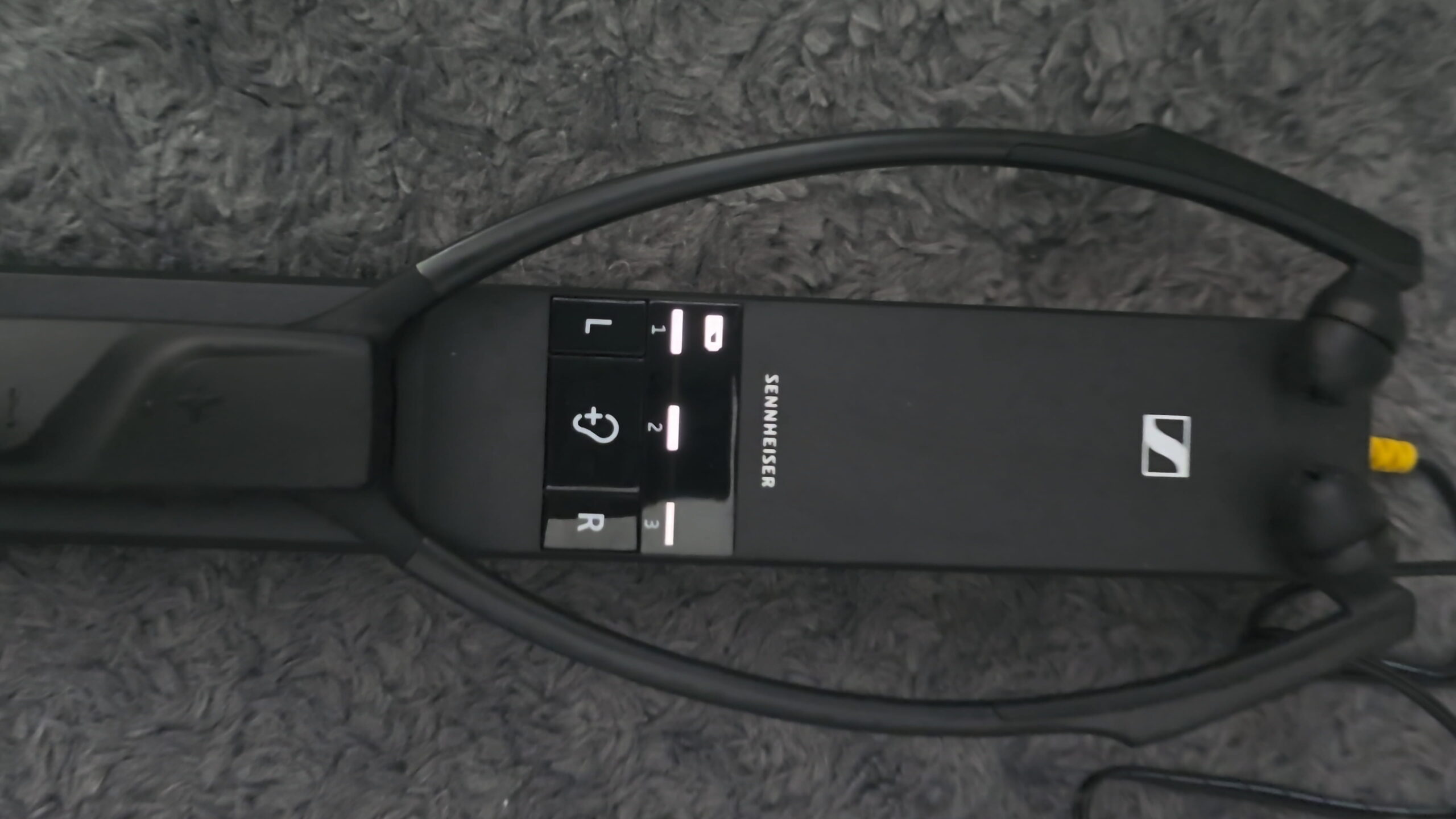 Sennheiser RS 5200 im Test – Die vielleicht angenehmste Lösung für entspanntes Fernsehen - PlayStationInfo