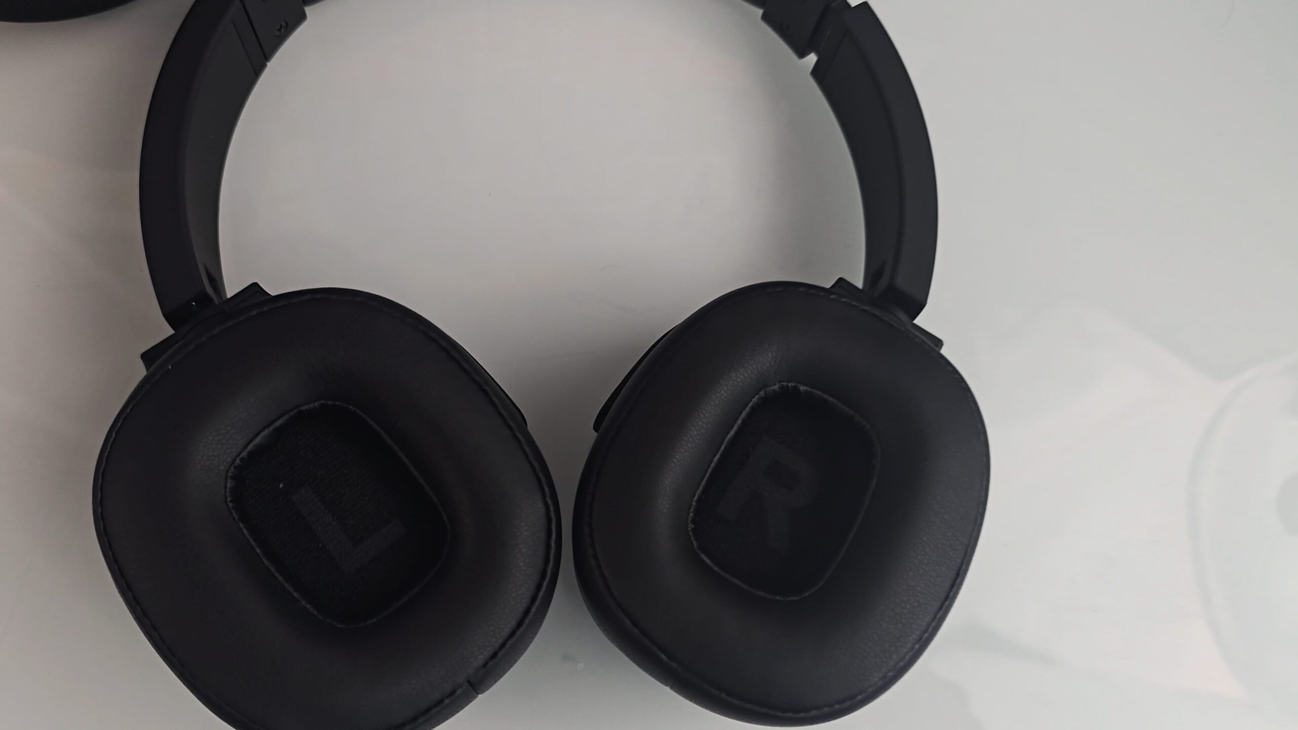 Valco VMK15 im Test – Kleine Kopfhörer mit überraschend starkem Gesamtpaket - PlayStationInfo
