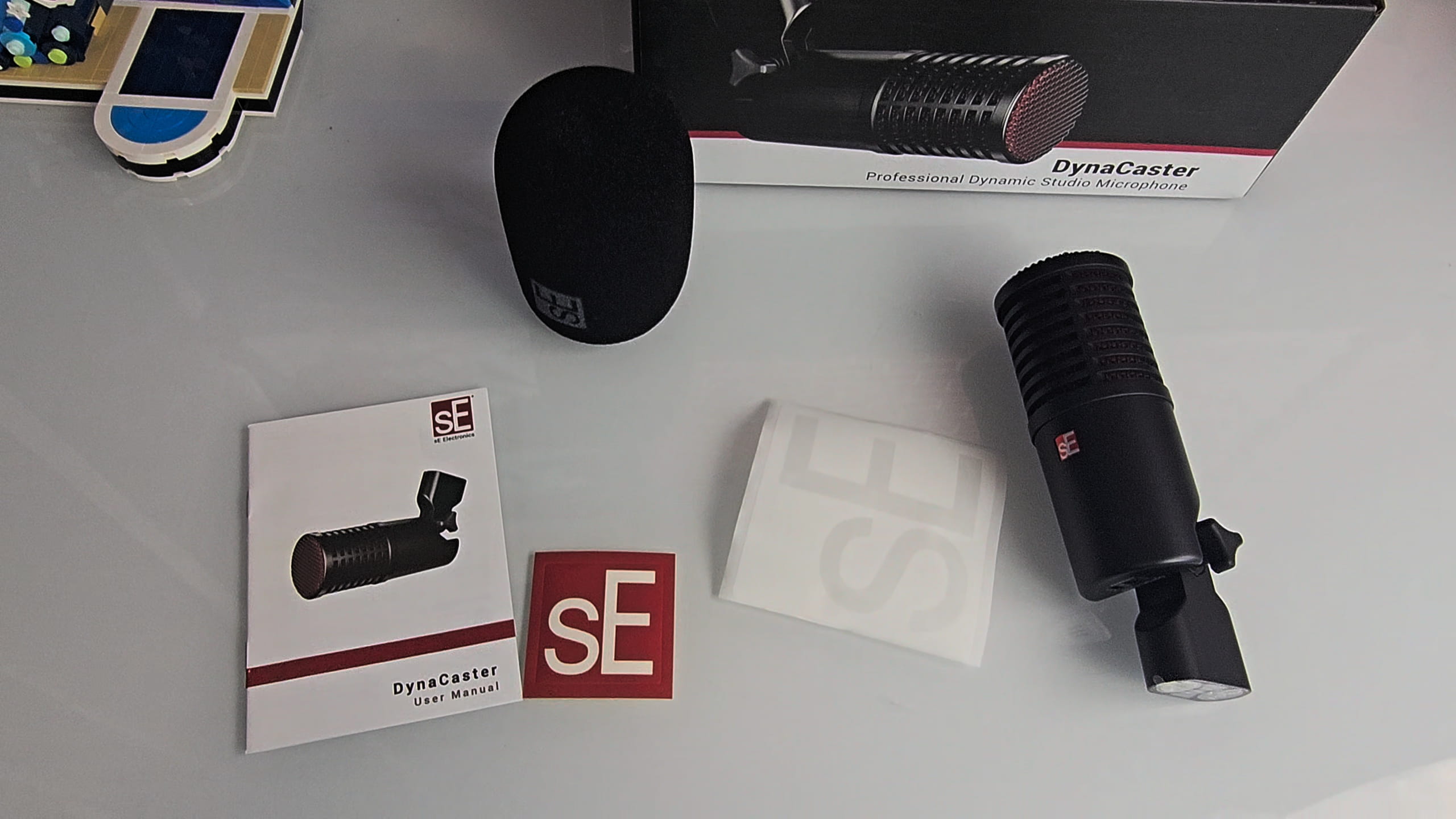 sE Electronics DynaCaster DCM8 im Test – Starkes Broadcast-Mikrofon für Streaming, Podcast und YouTube - PlayStationInfo